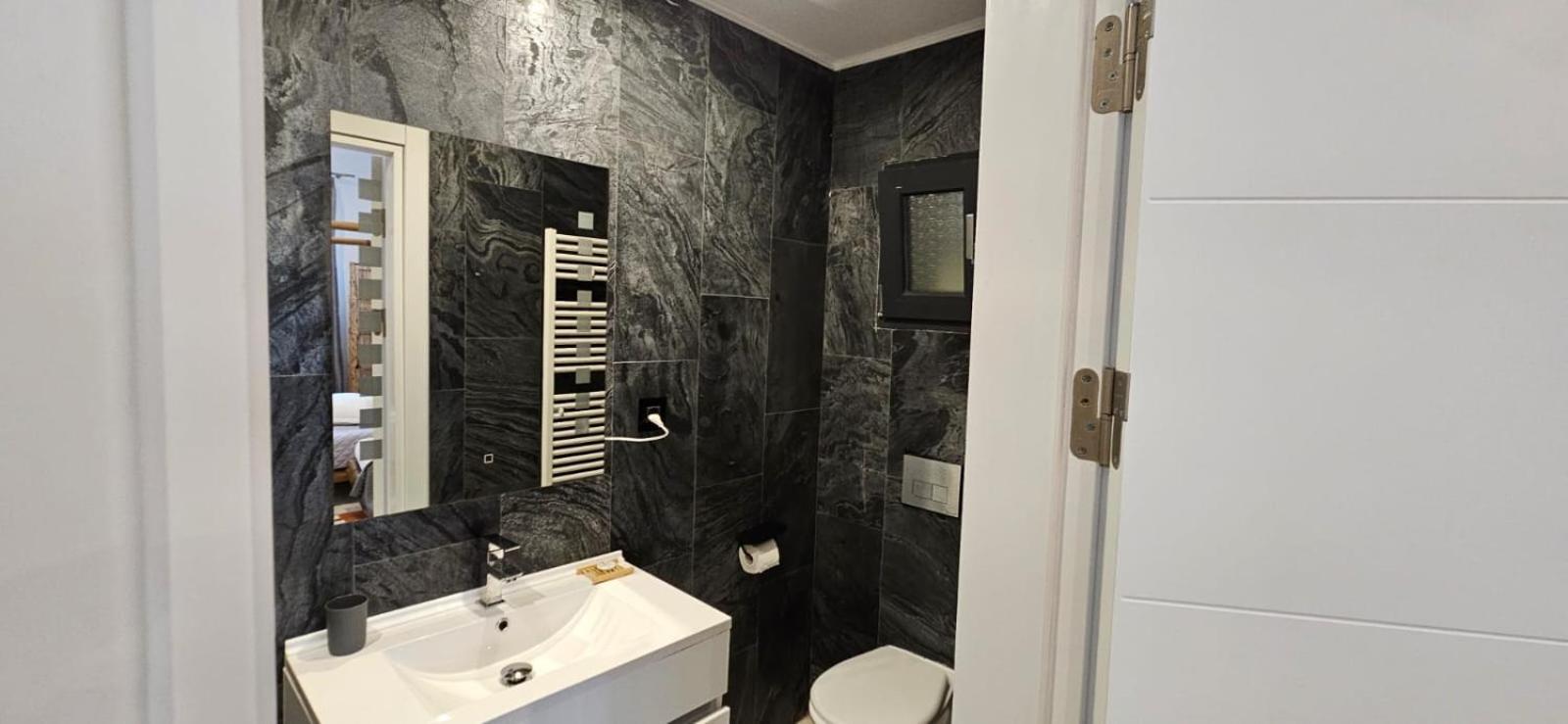 R&B Apartments Predeal Exterior foto